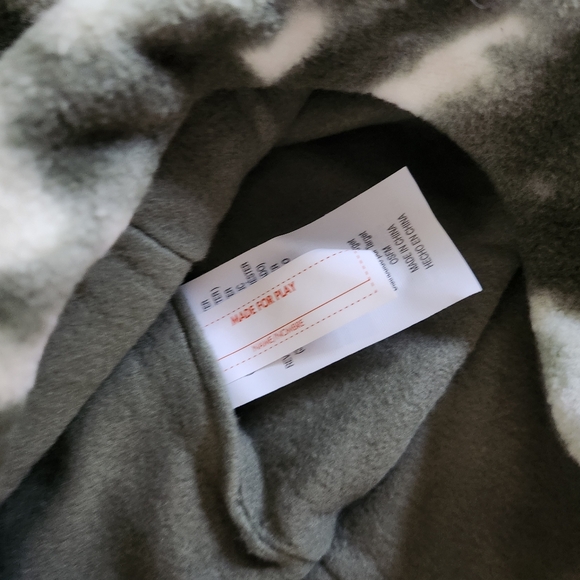 NWT Cat & Jack Lot of 2 Knit Fleece Winter Hats in Green and Black Youth OSFM - Picture 9 of 12